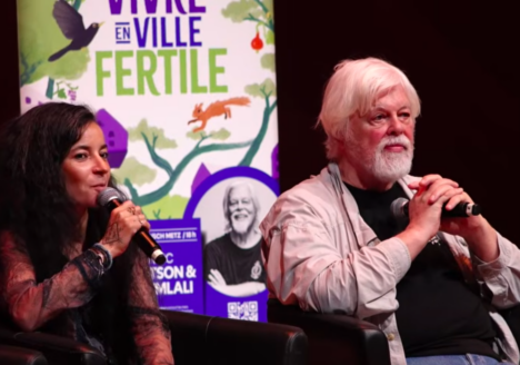 Paul Watson et Lamya Essemlali.